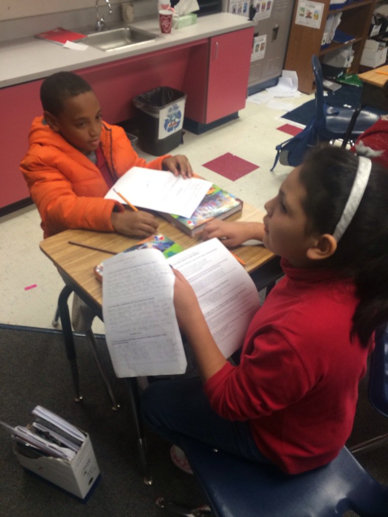 MsEvans_Class's tweet photo. Peer tutoring to boost comprehension and test taking strategies on reading tests #mcwpln #realreaders https://t.co/Z57j0K0Dd1