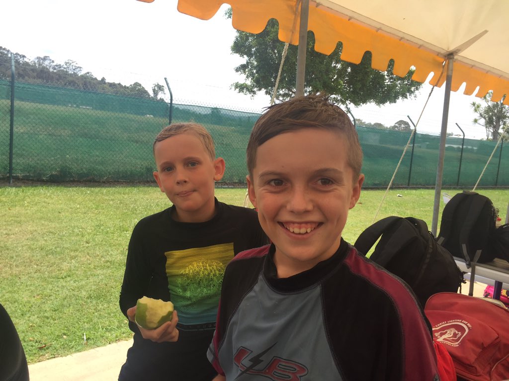 YearSixSOTS's tweet photo. Having a great time! https://t.co/tvAv679Ean