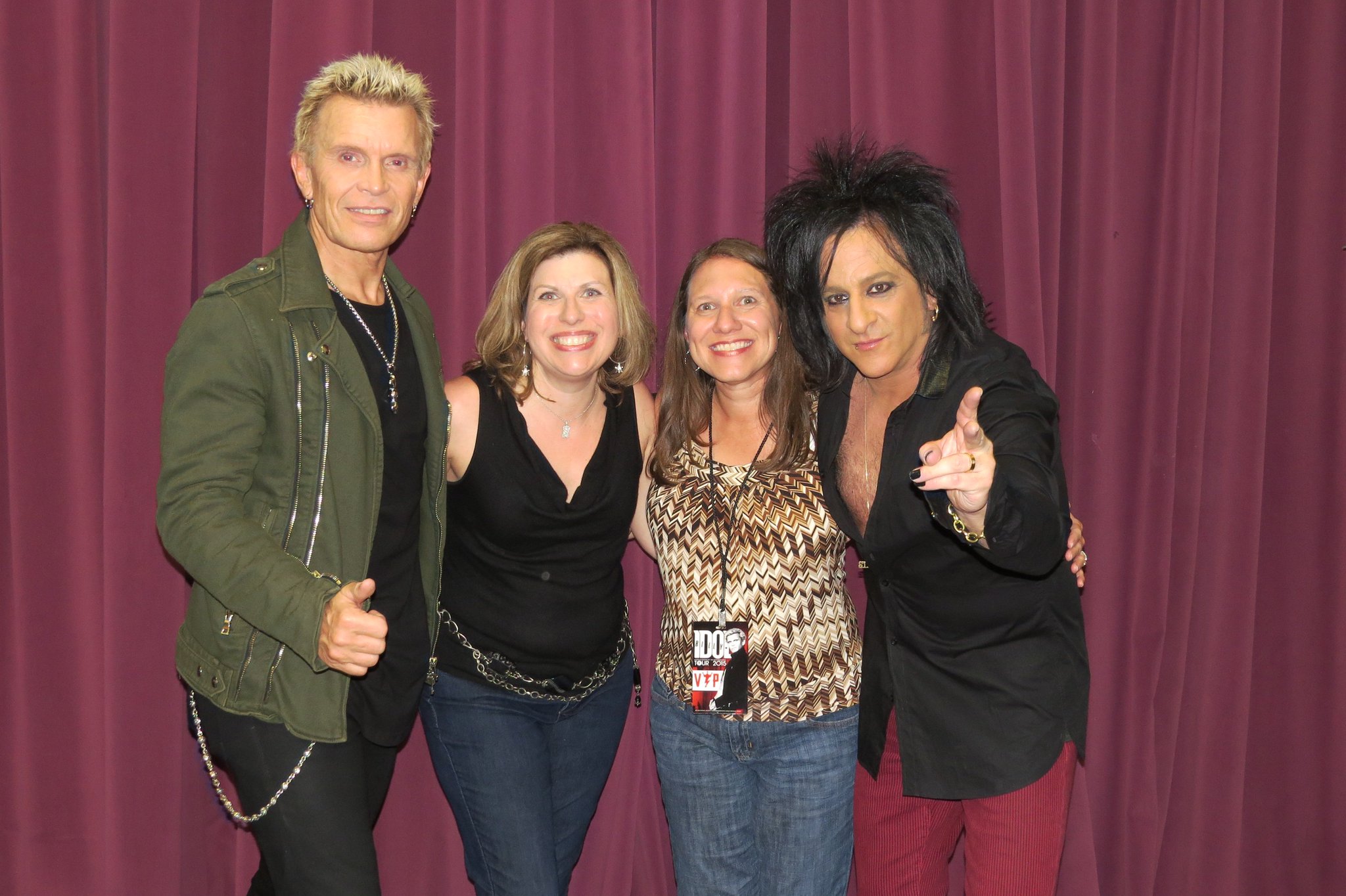  Happy Birthday to someone who never ages! Looking forward to the next Billy Idol encounter w/ 