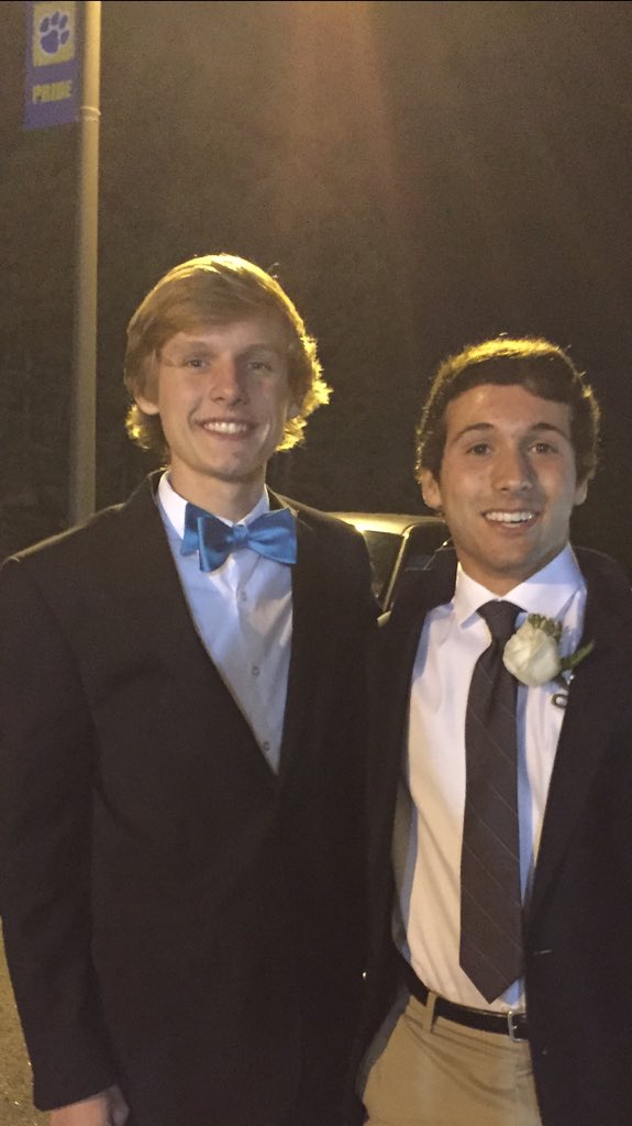 paulburke44's tweet image. Happy birthday to the man the myth the legend and a great teammate @PerryFried "the slaves"