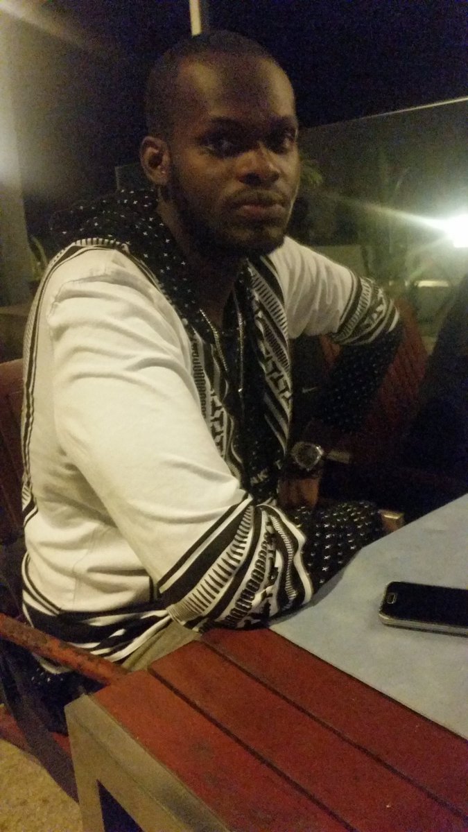 king242fidele's tweet photo. @BantsimbaBemba @KaliBayonne @Senegalflowking @DeoBejel "BBG oklm" https://t.co/da0luZMx3L