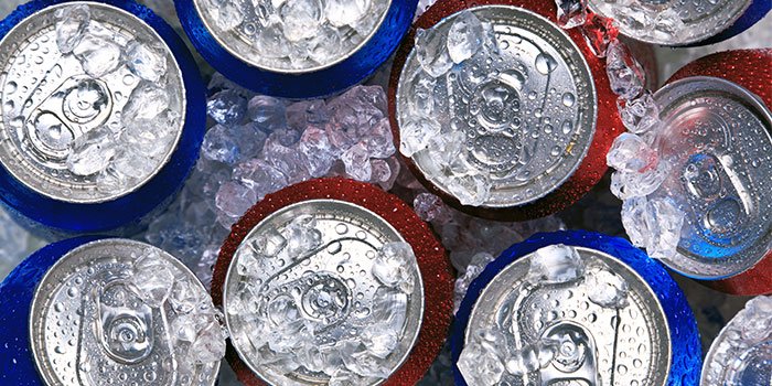 Beachbody's tweet photo. If you're still drinking soda, these 10 reasons will convince you to give it up for good. https://t.co/oIxFXEUGVG https://t.co/BeOTVrd2xA