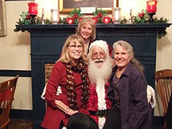 ArrowRockFriend's tweet photo. Our Holiday With Friends party is Sunday. Food, drinks, silent auction &amp; Santa Claus! https://t.co/yWb5fgEzli https://t.co/IuZ3GPoQMp