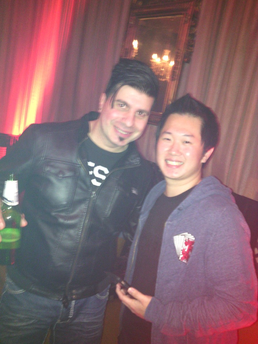 ExplosiveMelb's tweet photo. @johnnyldj @Louis_Tan_LTN https://t.co/JSB2fM3AoB