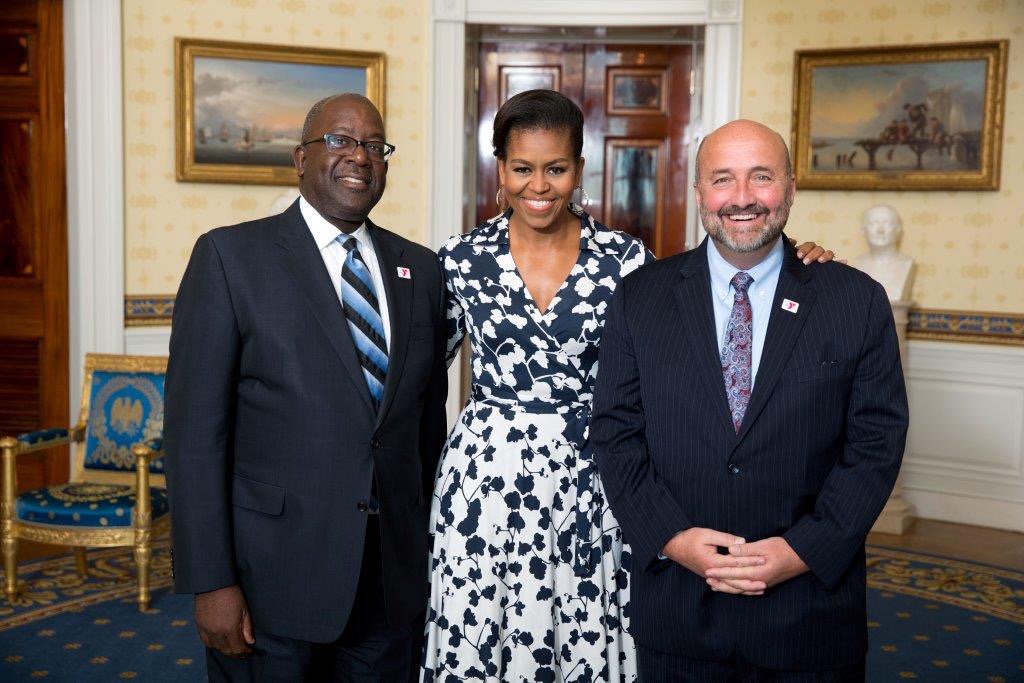 Y-USA CEO Kevin Washington and Government Czar Neal Denton hobnobbing with First Lady. @pfvYMCA <a href="/NealDenton/">Neal Denton 🌻</a>