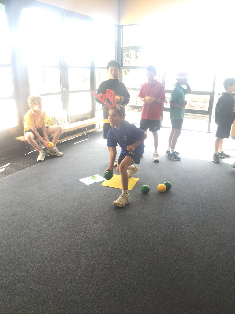 LizzyMotteram's tweet photo. Year 3 Christmas Carpet Bowls Championship 🎱🎅🏼🏆 #cgsjst4 #physed #Christmas #carpetbowls #jackattack https://t.co/brPPFK85ok