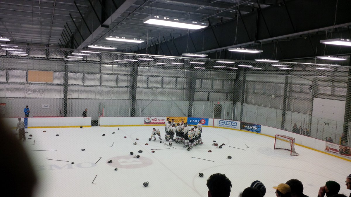 École secondaire du Sommet tweet media