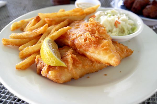 Williamtheconq3's tweet photo. Ah #Englishfood so good no wonder I became rather large. With great food like this who wouldn't https://t.co/acTR9FVTGS
