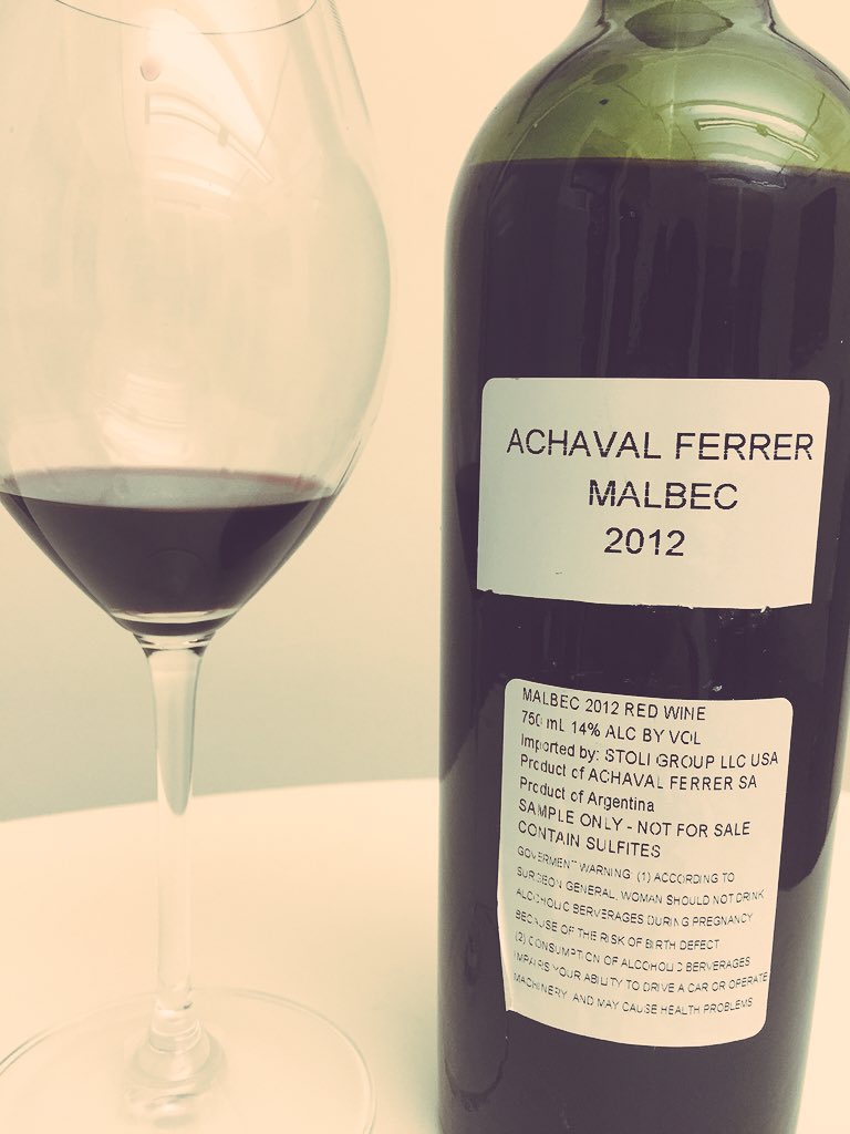 AchavalFerrerUS's tweet photo. Malbec - the star of Quimera - is next up on our #QuimeraVT #MalbecMonday https://t.co/lGm3VYi5Ws