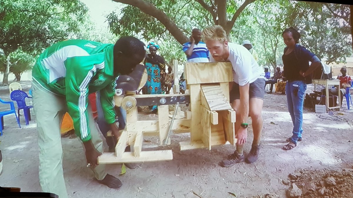 RalphPHall's tweet photo. Africaneering in Senegal. #VirginiaTech #BOBTalk https://t.co/uVRtSZsxkv