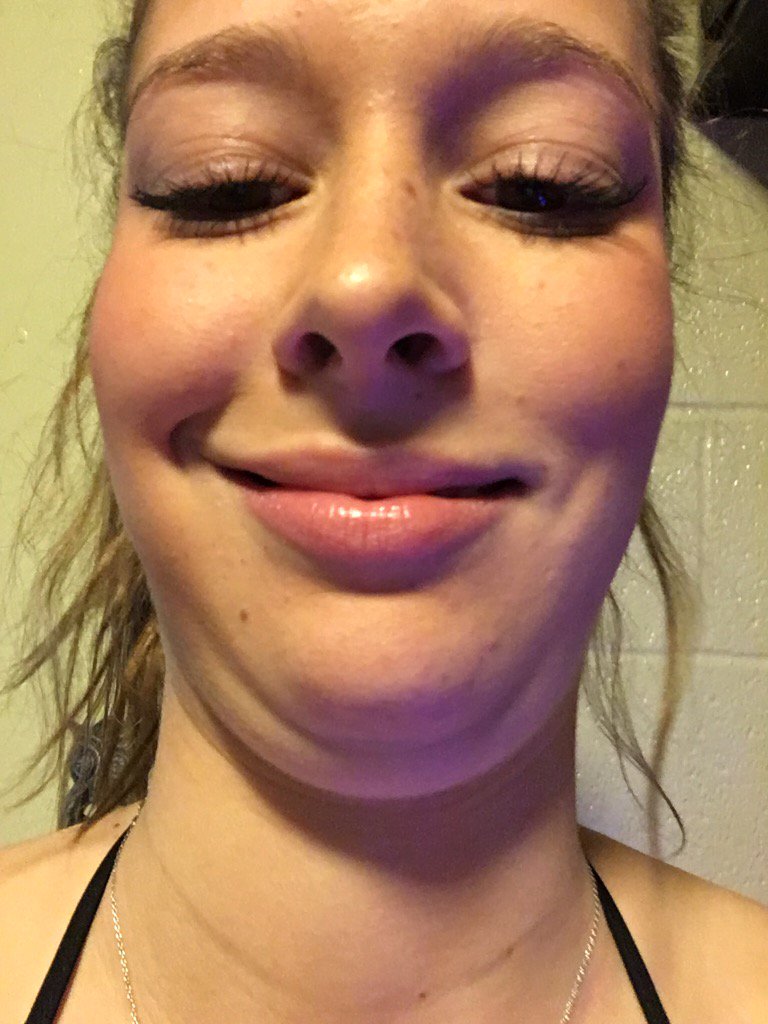 LexiIson1's tweet photo. Happy birthday to this hottie😜 love you girlie bop! Don't party to hard without me😘 @pbodyjones___ https://t.co/hnEHHbWT0j