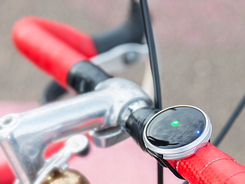Smart_Home_IQ's tweet photo. HAIZE – Minimalist urban bike navigation https://t.co/iHPjMlyT8O https://t.co/wkZDcJGGge