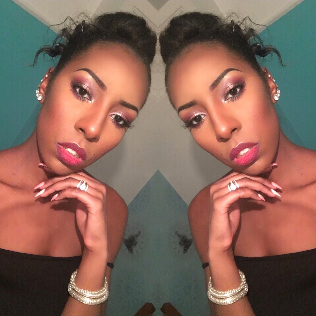 sharaybeauty's tweet photo. Seeing double 👯 @norvina1 #ABH #shadowcouture - heirloom, pink champagne &intense gaze. #mua #bbloggers #fbloggers 💋 https://t.co/vBULO0ozH2