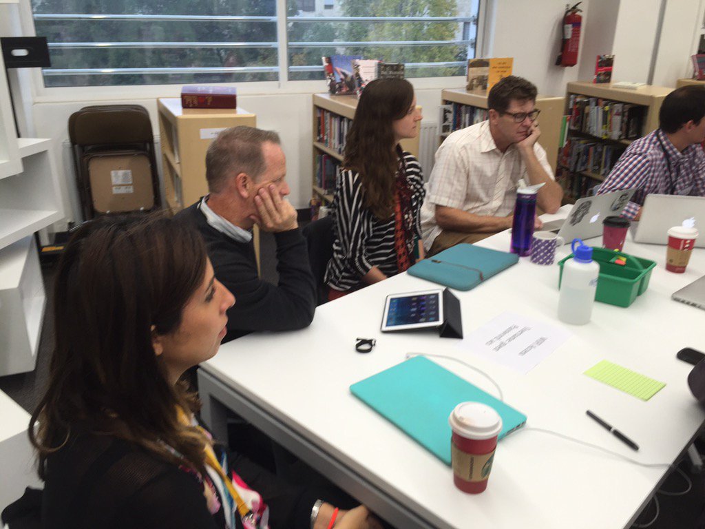 ACSMrMac's tweet photo. 9 schools from around the region at ACS talking about math and sharing expertise @acsamman https://t.co/ijET4DeGRj