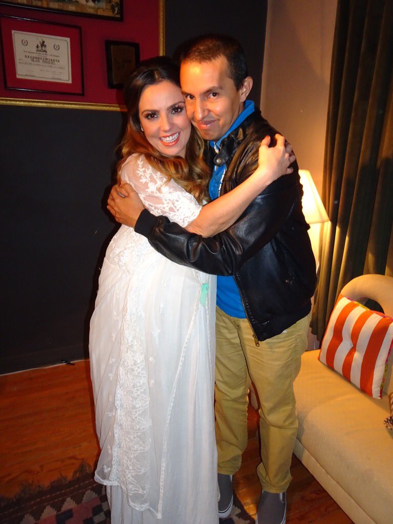 aldo05's tweet photo. Increible mi linda @torresmariana #ElUltimoAliento @TeatroExpressMx  mil besos mi niña ! https://t.co/83pFUPCWRF