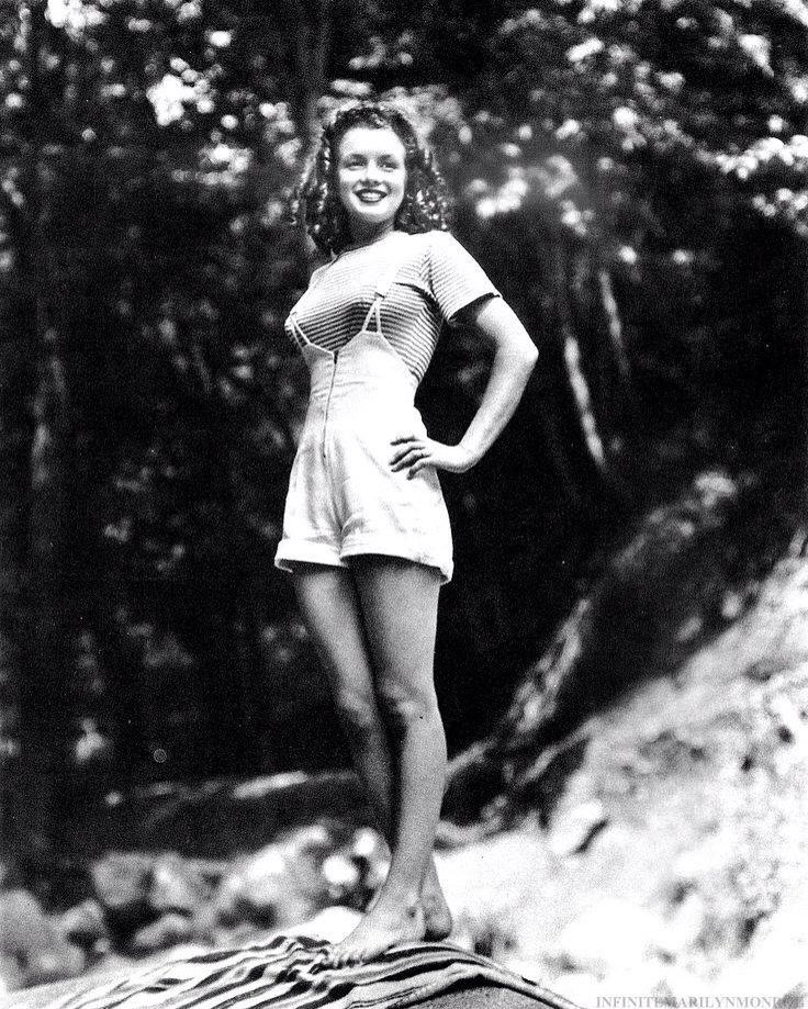 1962_monroe's tweet photo. Young Norma Jeane https://t.co/7PrLzD4wnW