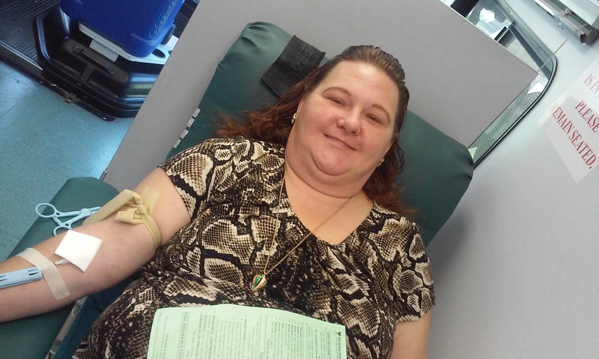 OnlyAntoinetteP's tweet photo. #UNselfie_NTCC HAC. Blood Drive.. https://t.co/1Pgfm2fEQt