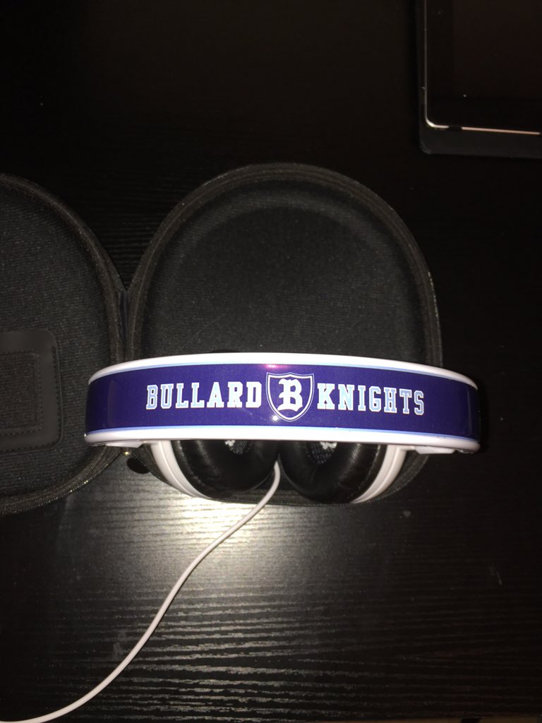 huntershaw559's tweet photo. HMU if you like:)))) #BHShoops https://t.co/0GZ6GrV3Ne