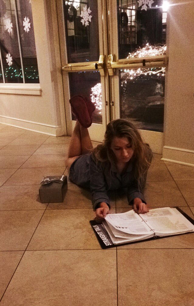 UWSigmaKappa's tweet photo. With winter around the corner, SK is so grateful to have our heated floors back π #BestPlaceToTakeNaps #OrStudy https://t.co/gd37HyVjRG