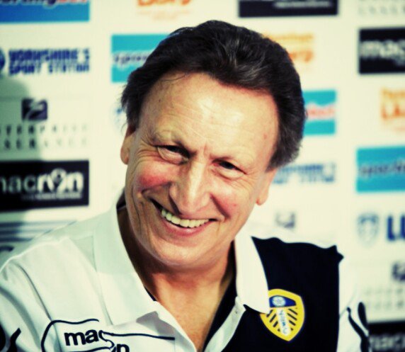 Happy birthday to Neil Warnock, who is 66.4 million years old today. Many happy returns. 