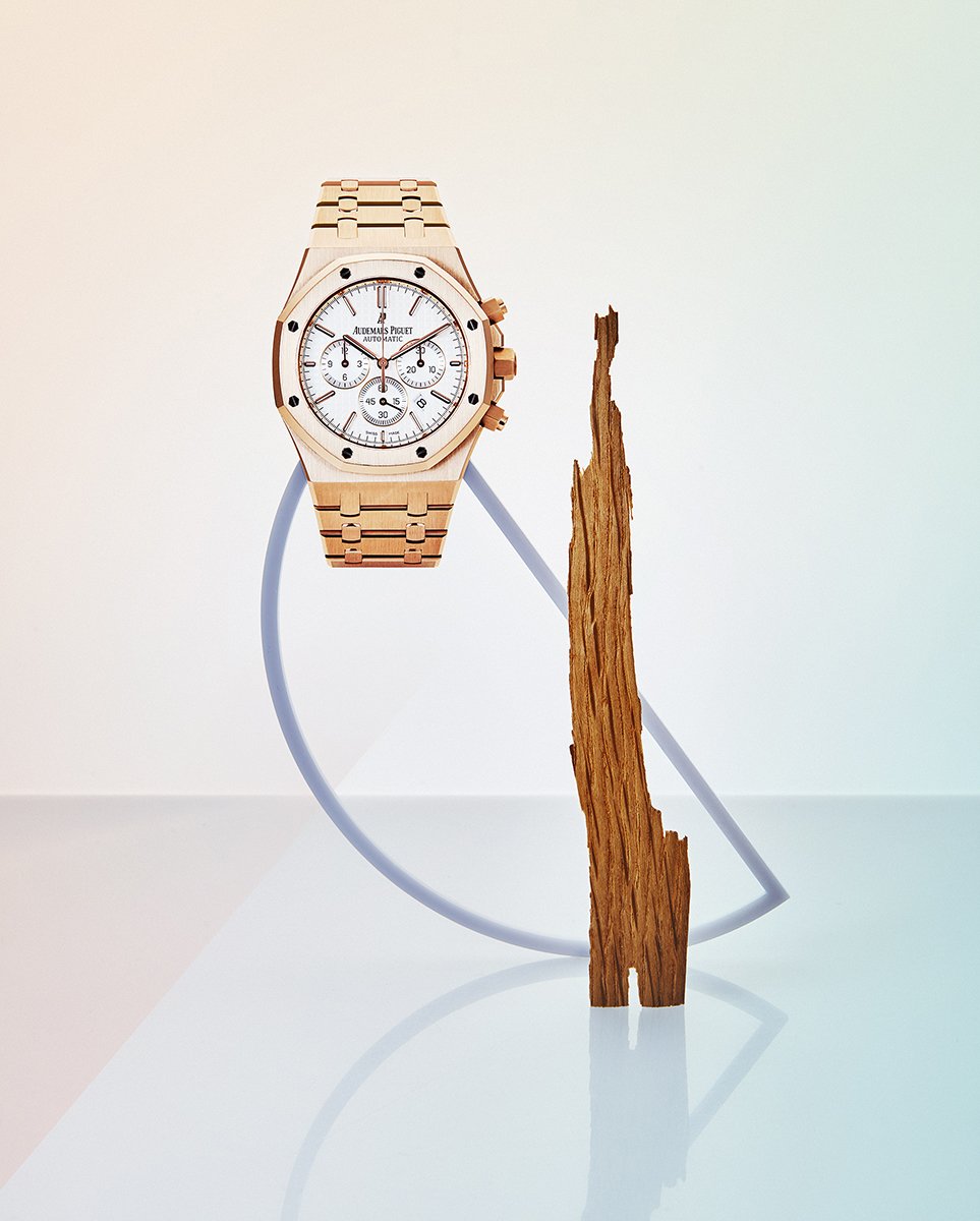 New watch work with <a href="/AudemarsPiguet/">Audemars Piguet</a> #Rosegold #RoyalOak available now at <a href="/GlobalWatchShop/">globalwatchshop</a> styled by <a href="/loublackshaw/">Lou Blackshaw</a>