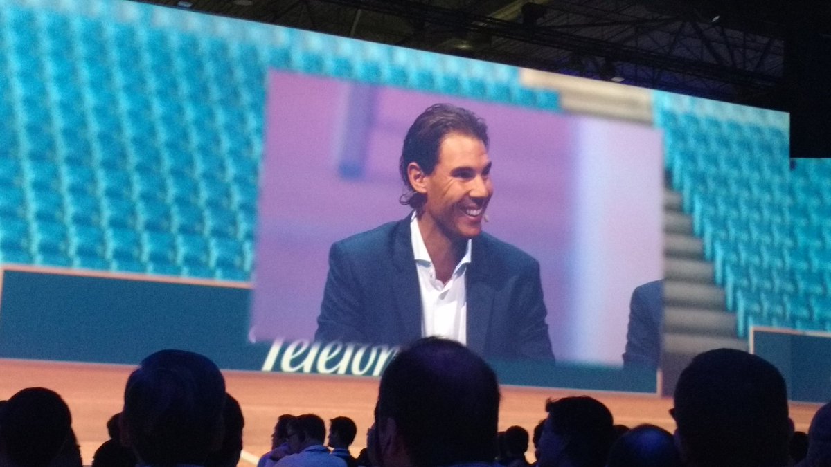 dpapagia's tweet photo. Look who came to the #modoencuentro https://t.co/XCFw7Fs7Fw