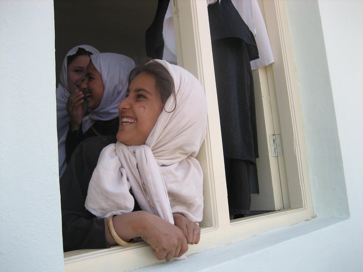 ongrescate's tweet photo. #Hopefunding: ¡Gracias! a 82 mecenas, 100 #refugiados tendrán cubiertas necesidades básicas https://t.co/9EZJzGMioV https://t.co/WZdEKiN5zp