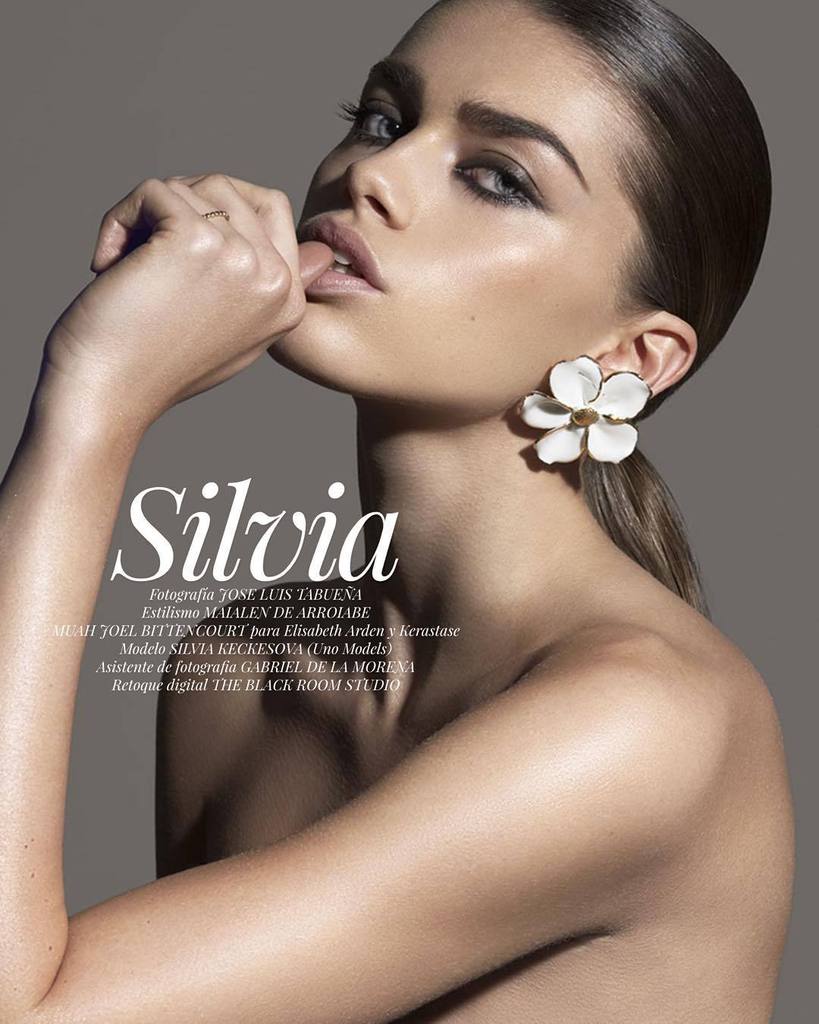 inCOVERmagazine's tweet image. More about our last #ipadissue @silviakeckes by @joseluistabu styled by @maialen_de_arroia… bit.ly/1Nn3qGI