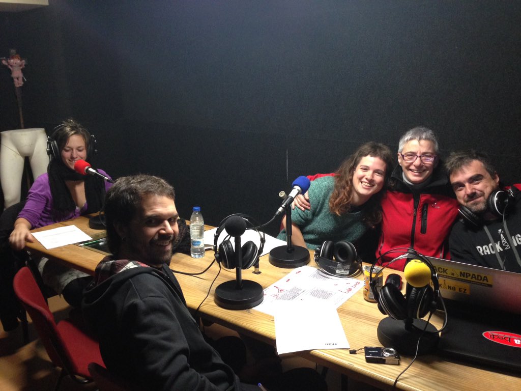 FrackingEzAraba's tweet photo. Arranca #ATodoGas un programa sobre energia, expolio y resistencias #piztuirratia @halabedi https://t.co/67dx4PwrKQ