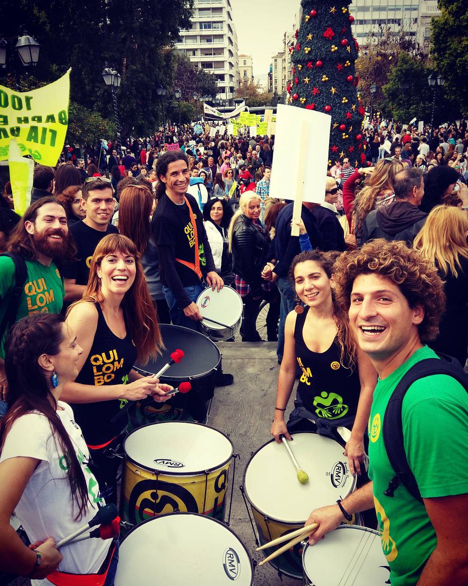 Quilombo_GR's tweet photo. 29/11/2015 #climatemarch with @greenpeace_gr  and @WWF_Greece  #percussions #afrobrazilian #samba #athens #Greece https://t.co/12bH2OI7cx