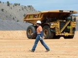 _OHRM's tweet photo. 'Black lung' makes comeback in Queensland coal mines - via @abcnews  https://t.co/HutcL4wPK2 https://t.co/IaT8CRmbTs