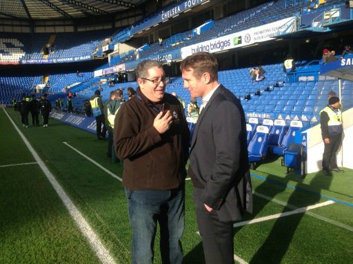 Happy 48th birthday to ex midfielder and the manager Phil Parkinson (48 today) 