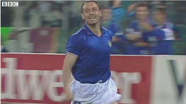 Memories...

Happy 51st birthday Salvatore Schillaci, one of the stars of Italia 90.

Watch  