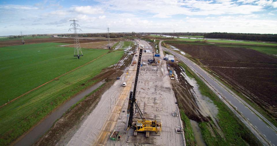 PlompFT's tweet photo. Project in uitvoering | Hoogwatergeul IJsselweide te Veessen-Wapenveld

Heiwerk afgerond en nu akoestisch doormeten. https://t.co/PanjHpxl9s