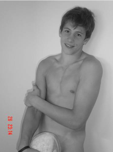 Bonjour <a href="/Remilamerat/">Rémi Lamerat</a>. Internet n'oublie jamais.
Cordialement.