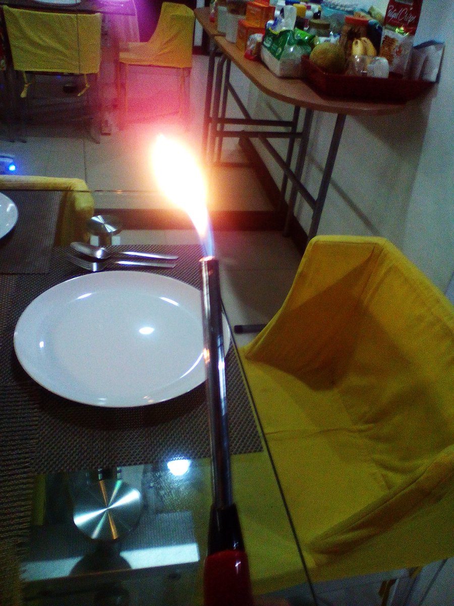 Idek what im doing wid dis?! *sings my songs know what you did in the dark*