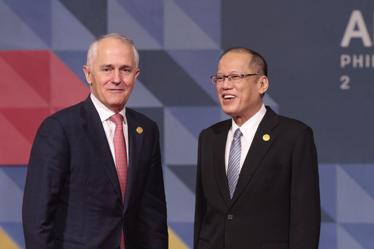 APEC 2015 tweet media