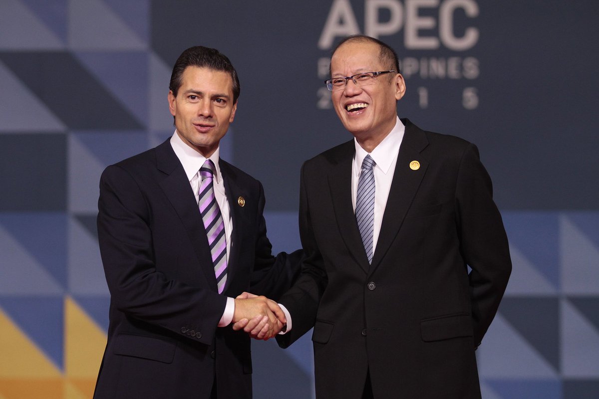 APEC 2015 tweet media