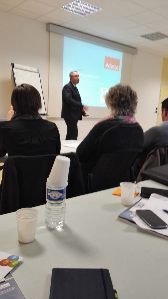 LudoFERTIN's tweet photo. @jerickdevelle #ccimayenne #laval , #Management #digital , @AdeccoFrance . https://t.co/eJTmYT93oo