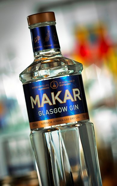Gin_Jamboree's tweet photo. Day 92 #100DaysofGin & Day 1 of #Ginvent @MakarGlasgowGin #Gin #Advent calendars available from @oldschoolwines! YES https://t.co/ncwbSNKzie