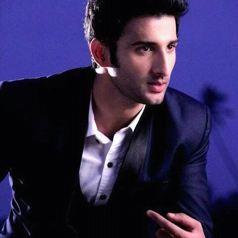 KunjTwinkle's tweet photo. https://t.co/ehKFEEadNu