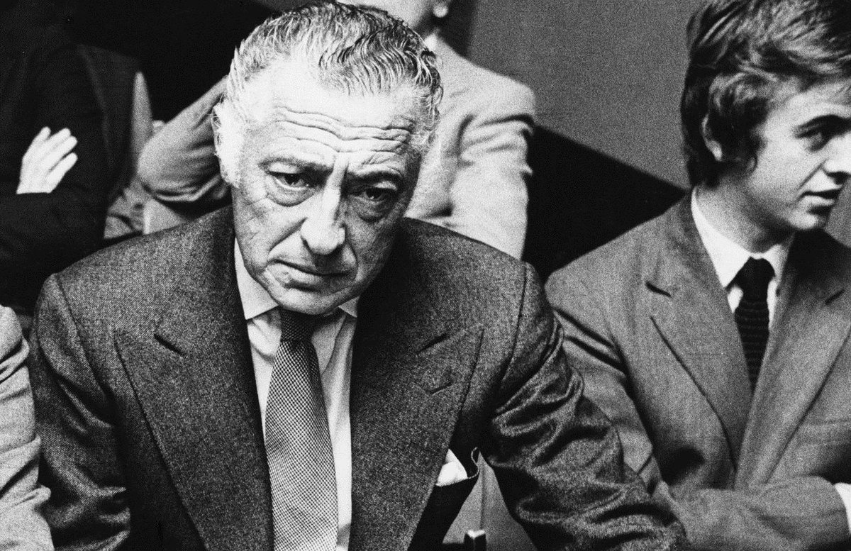 richardbranson's tweet photo. The philosophy of epic entrepreneurs - Gianni Agnelli: https://t.co/Z1IIG9mLF4 #readbyrichard https://t.co/6cNNHNHlld