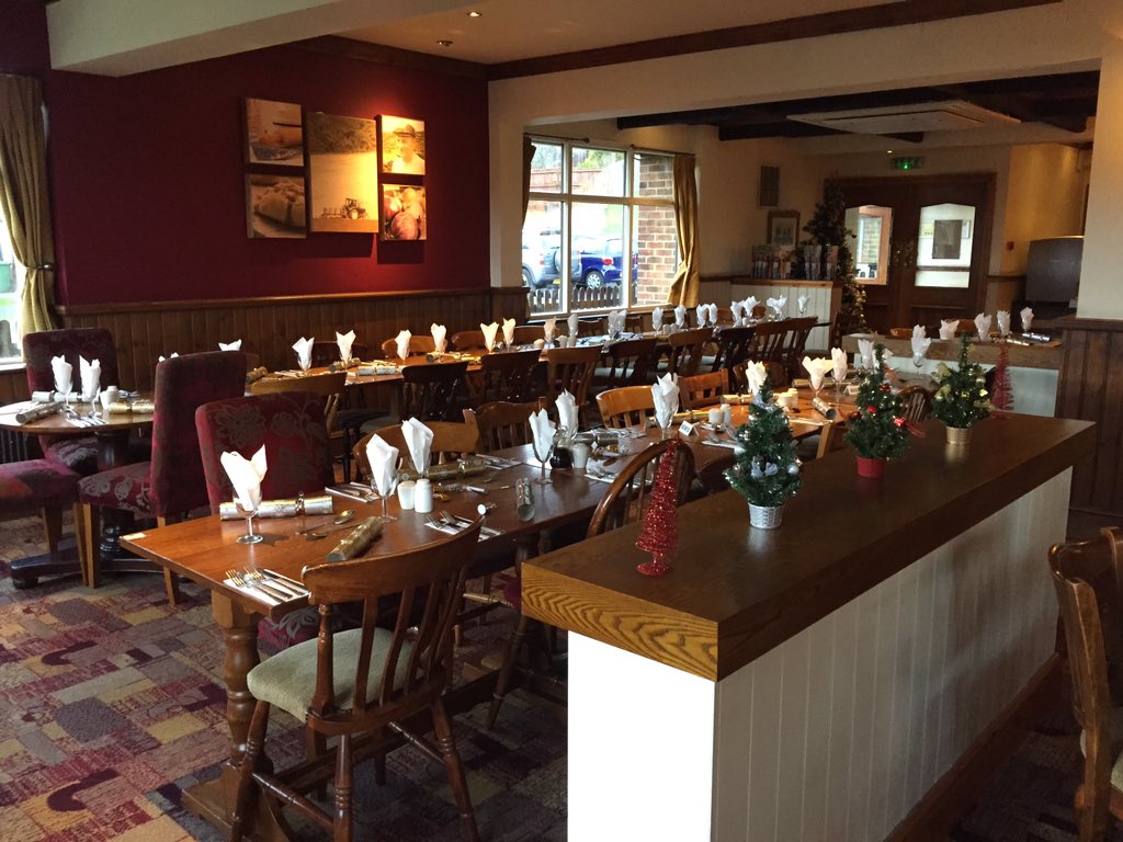 Already for our first festive booking table of 45, #tinseltuesday <a href="/SpencerGraydon/">Spencer Graydon</a> <a href="/jamgeo10/">dave@thebrit</a> <a href="/WeAreSUGM/">WeAreSUGM</a>