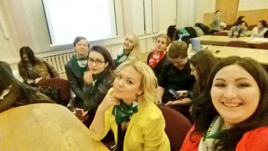 Asya5406's tweet photo. #микПушкино отлично представили презентацию по своей работе на встрече с главой района
#ИзбиркомМО #ВыборыМО #МИКМО https://t.co/kiZYdxAgao