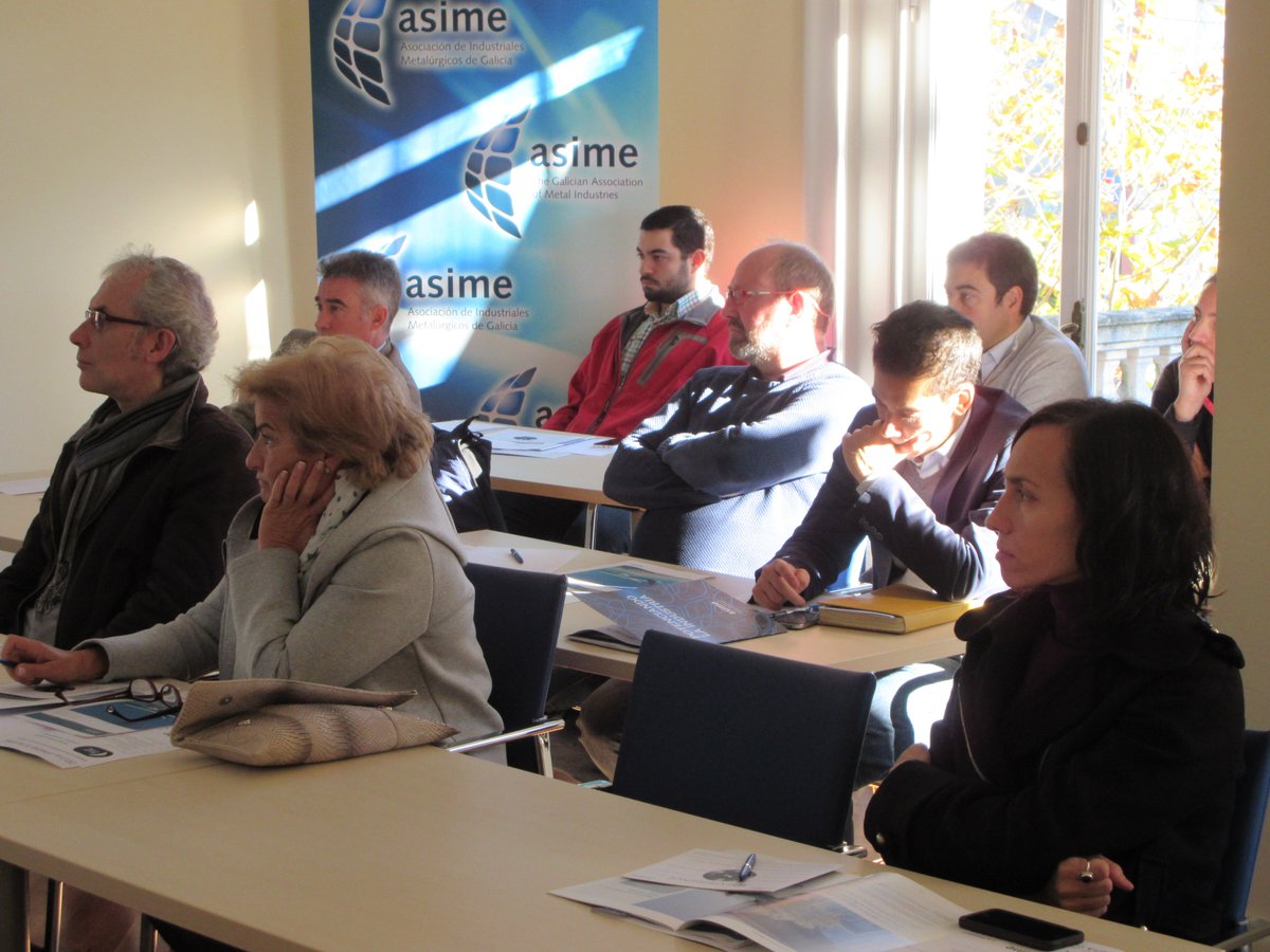 asimegalicia's tweet image. Varios de los asistentes a la III Jornada del Ciclo TIC de @asimegalicia