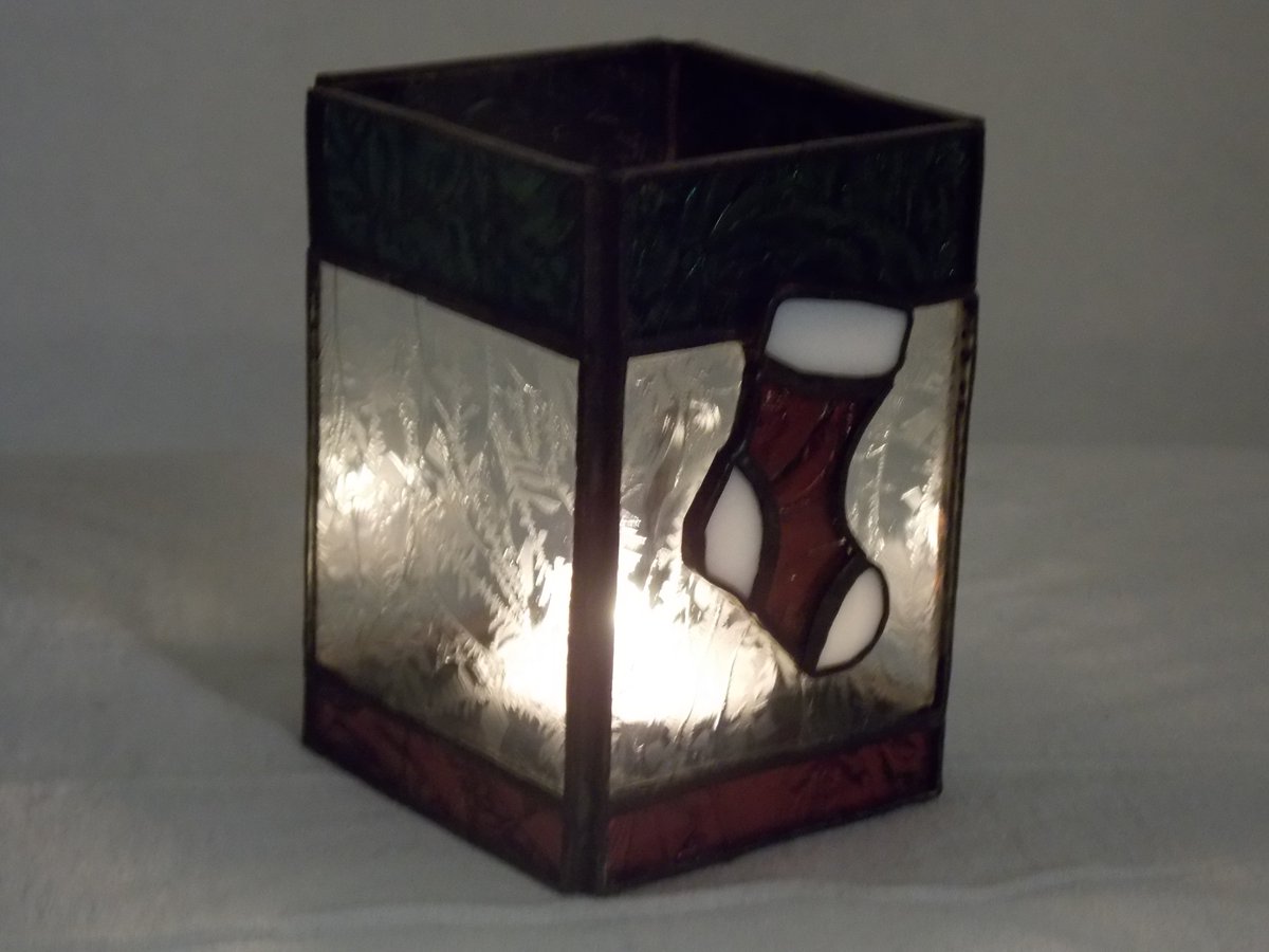 GlassWeaver's tweet photo. https://t.co/d7ncjRnbjf

#MerryChristmas #shopping #christmasgifts #shopsmall https://t.co/M87A2G30n6