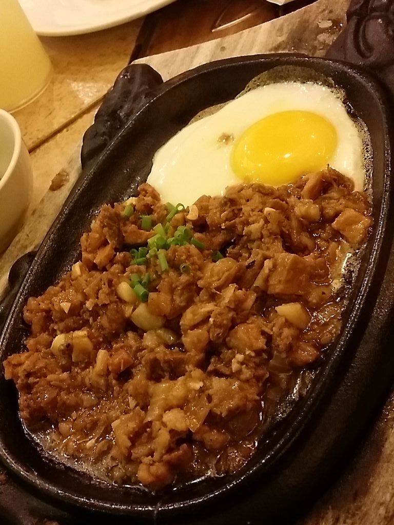 mabilinbogsa's tweet photo. Sisig 😍😍💓 https://t.co/ZD6Hy8f0Ka