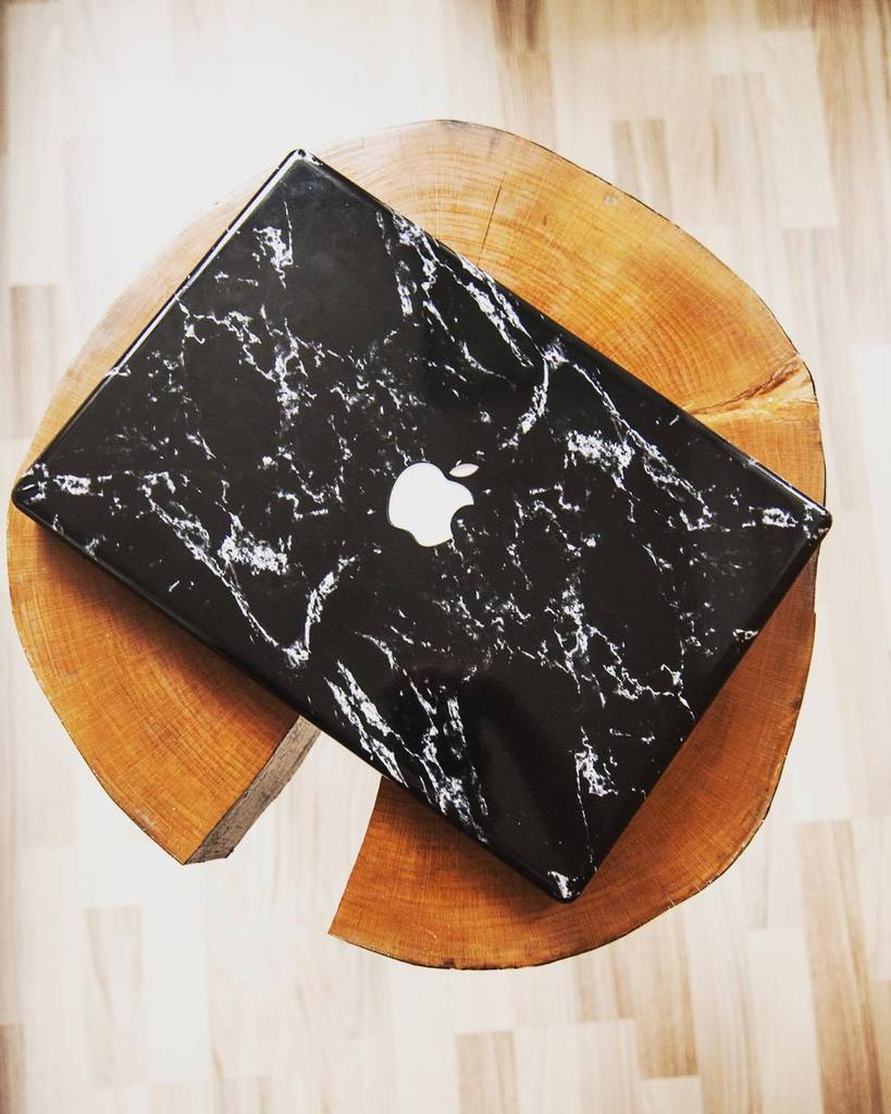 abbeyfloorcare's tweet image. Have a marbleous day! #keyshorts #macbookdecals #marble #marbledecor #blackmarble #macbook…