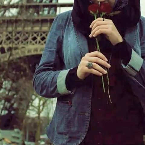 اناقة لسانك هي ترجمه..
لاناقة فكرك..
فلا ترفع صوتك بل ارفع..
مستوى كلماتك..
..
..
;;رياحين;;
