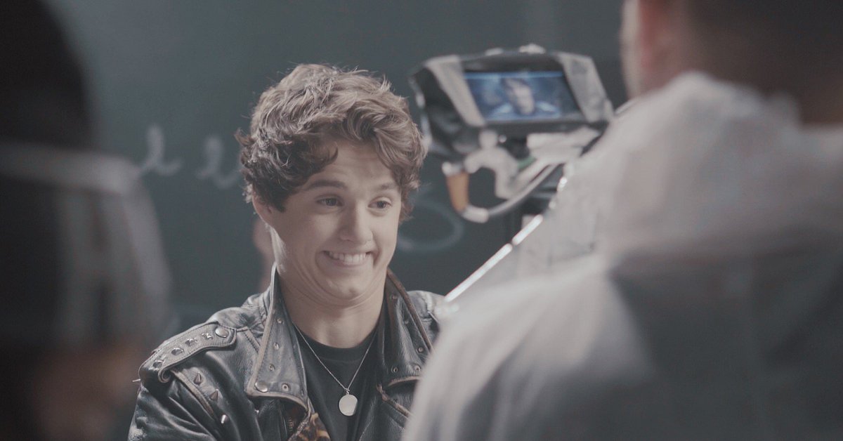 #RestYourLove behind the scenes video goes live at 8pm tonight on YouTube.